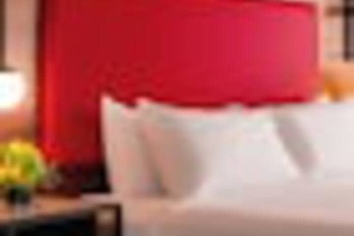 Room 74 of 192