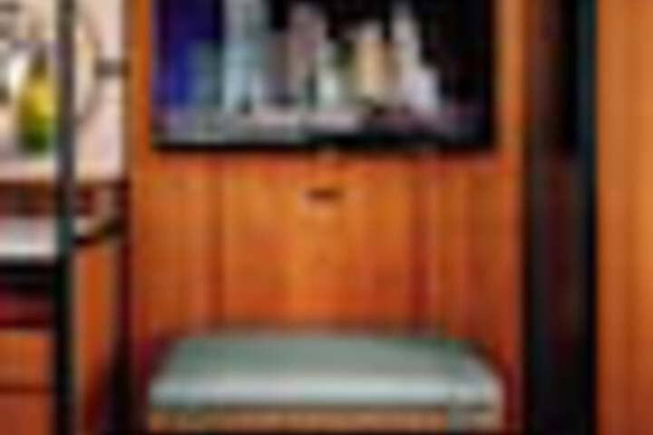 Room 80 of 192
