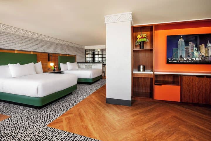 Room 48 of 192