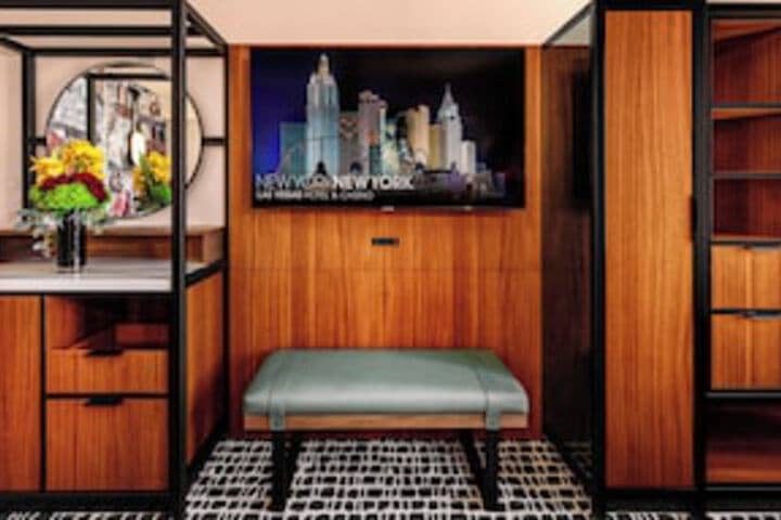 Room 79 of 192