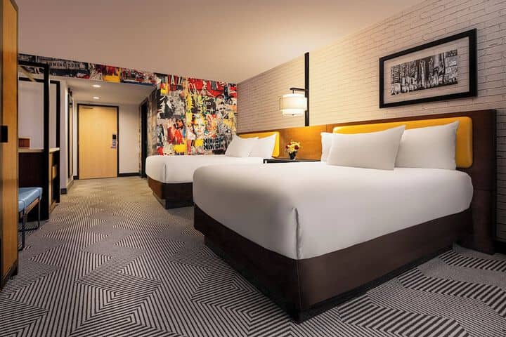 Room 12 of 192