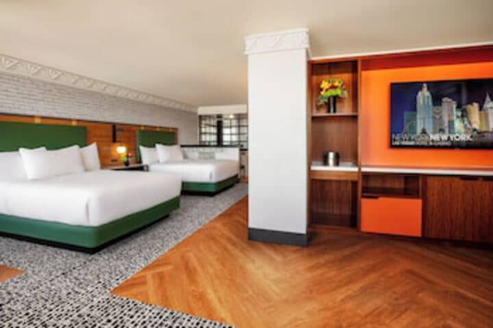 Room 46 of 192